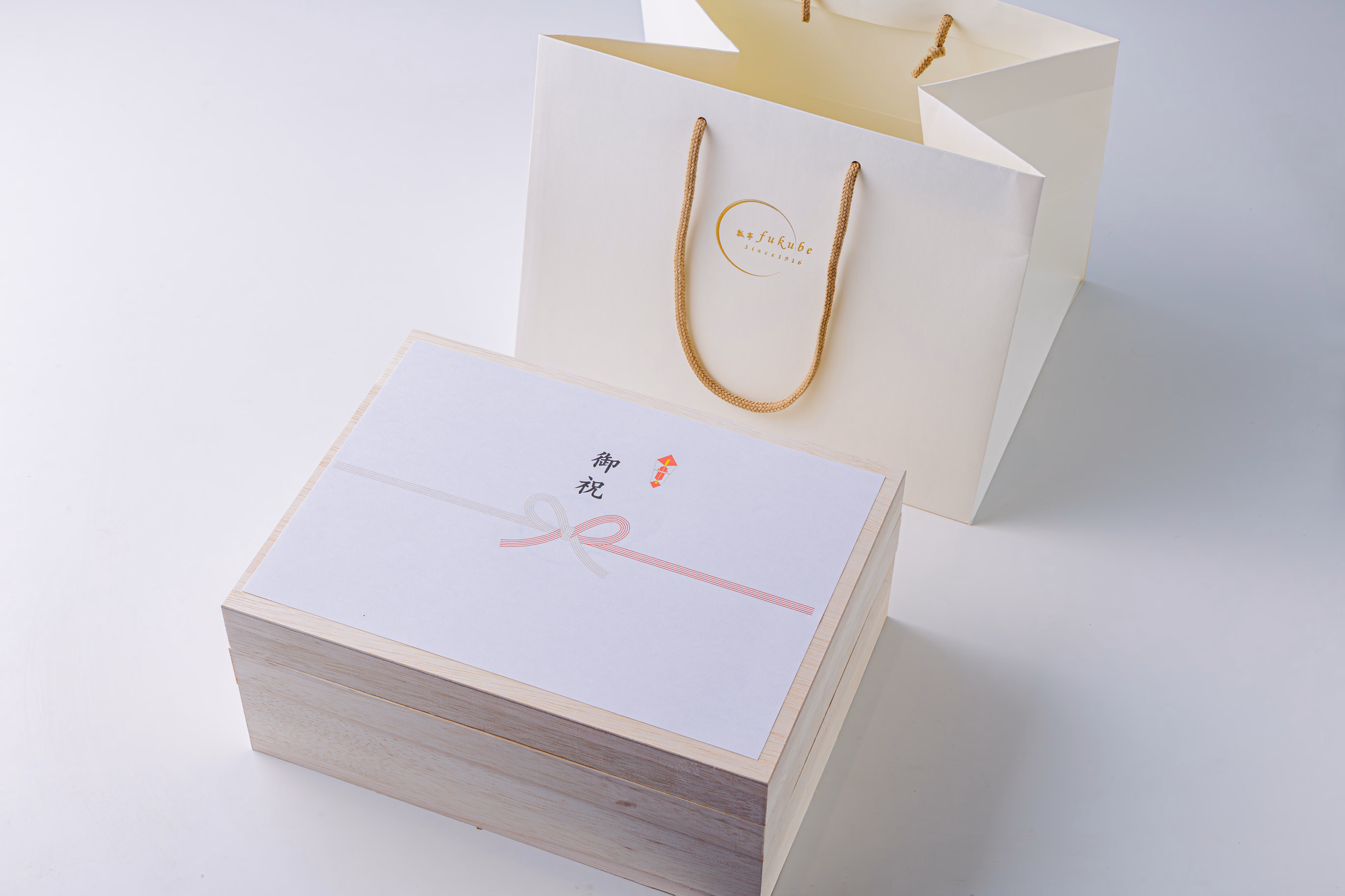 のし・名入れ対応